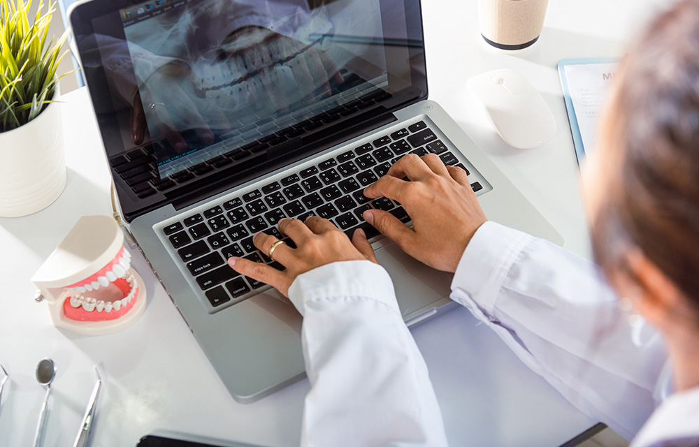 How to Find the Best Dentist for Invisalign Treatment in Ahmedabad